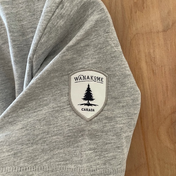 NWT Wanakome Holly T-Shirt in Light Heather Grey - Picture 3 of 4